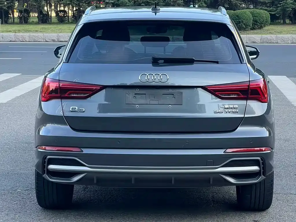 Audi Q3 — фото 8