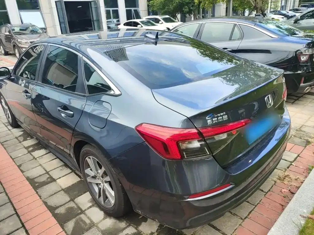 Honda Civic — фото 5