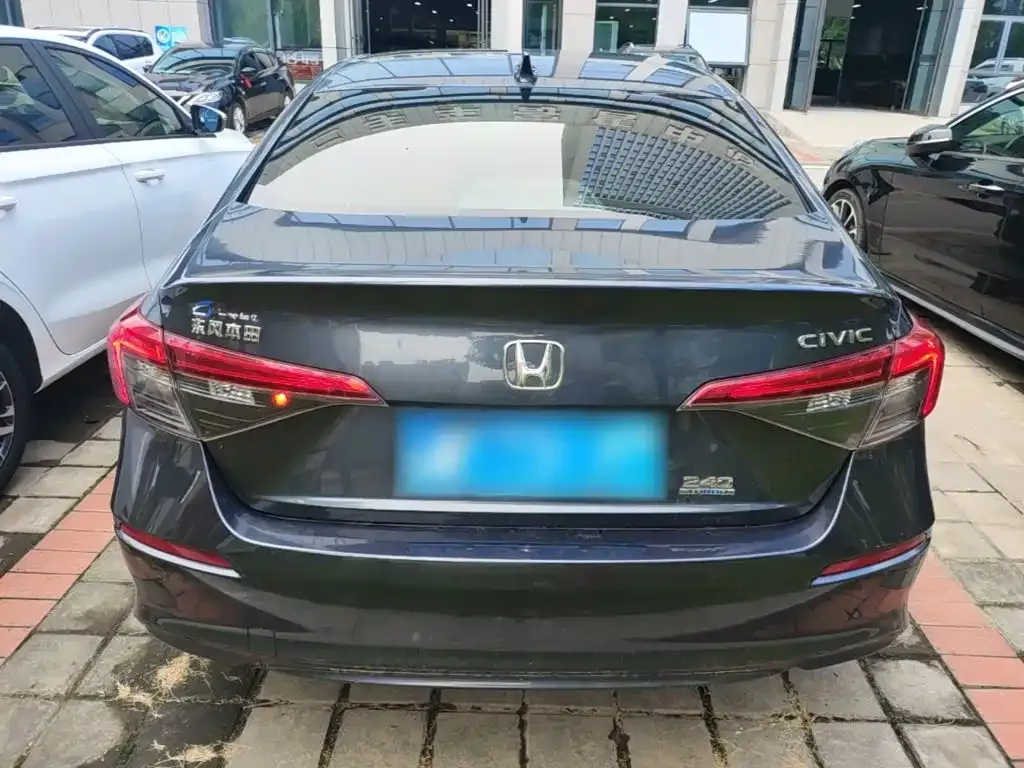 Honda Civic — фото 9