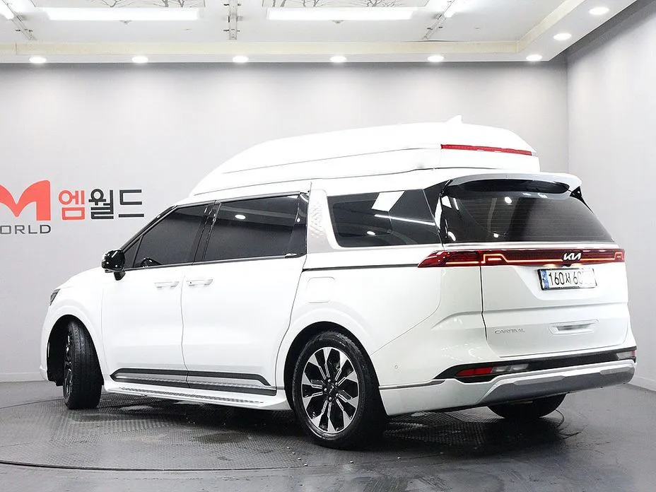 Kia Carnival — фото 7