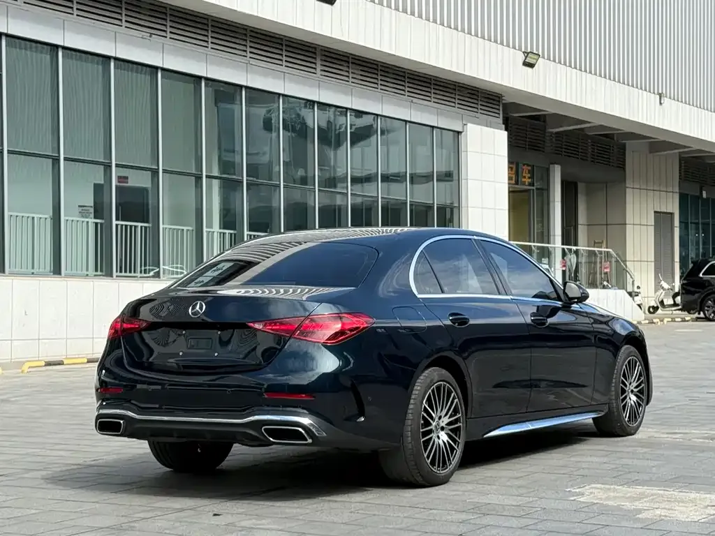 Mercedes-Benz C-Class — фото 8