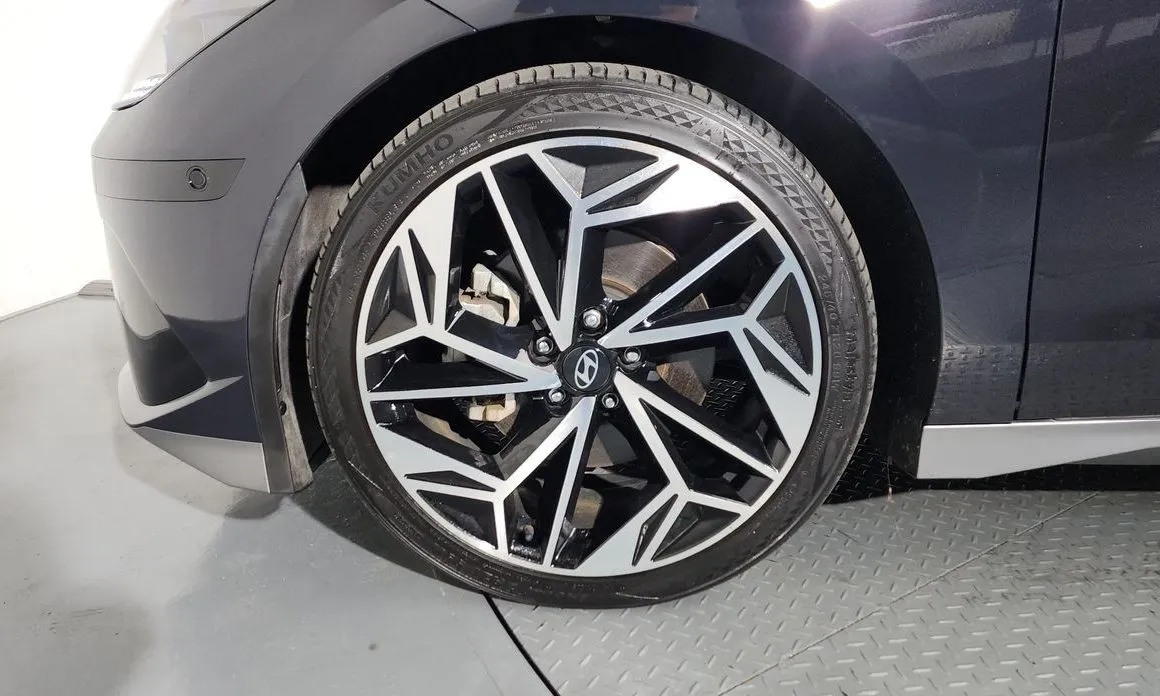 Hyundai Ioniq6 — фото 10