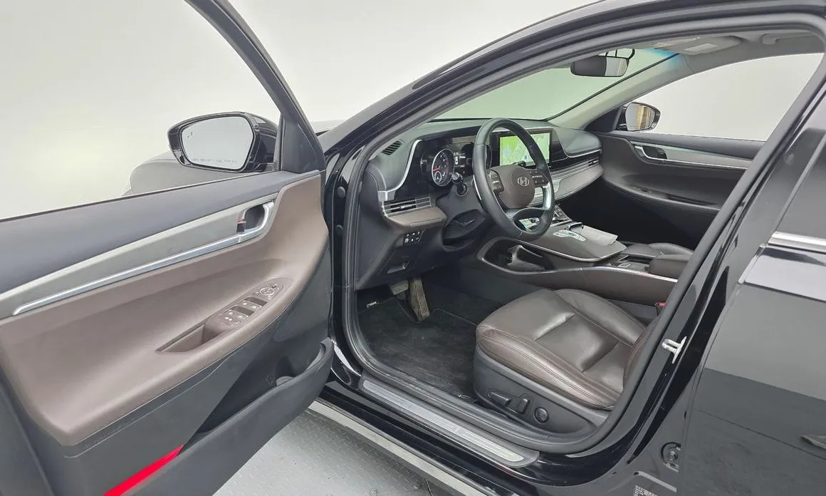 Hyundai Grandeur 2022 из KR, фото 3