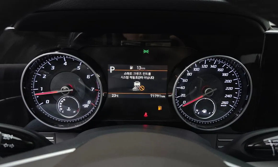 Hyundai Grandeur 2022 из KR, фото 2