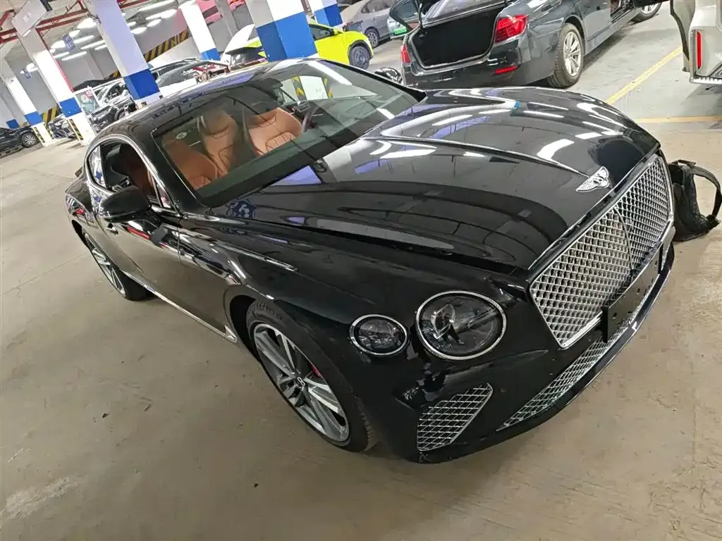 Bentley Continental — фото 5
