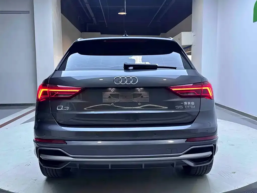Audi Q3 — фото 5