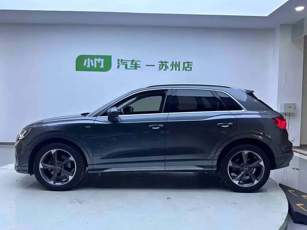 Audi Q3 — фото 2
