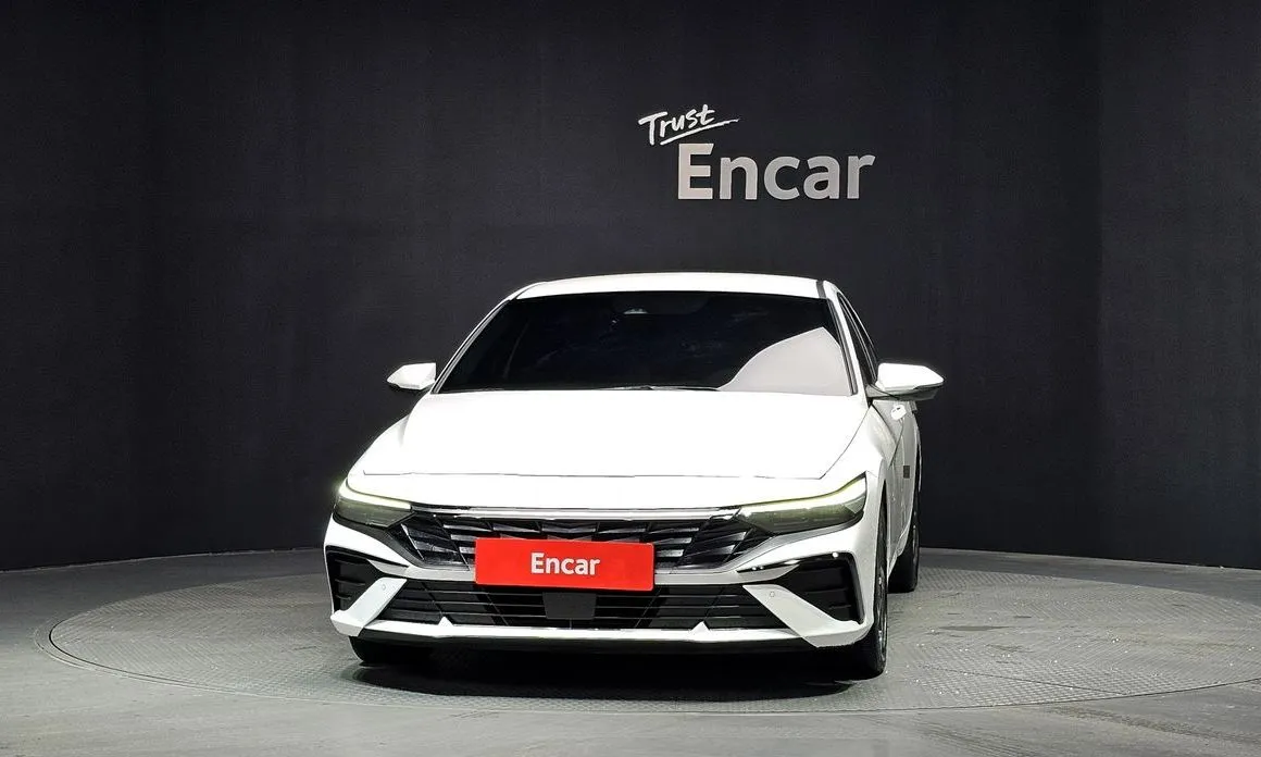Hyundai AVANTE — фото 4