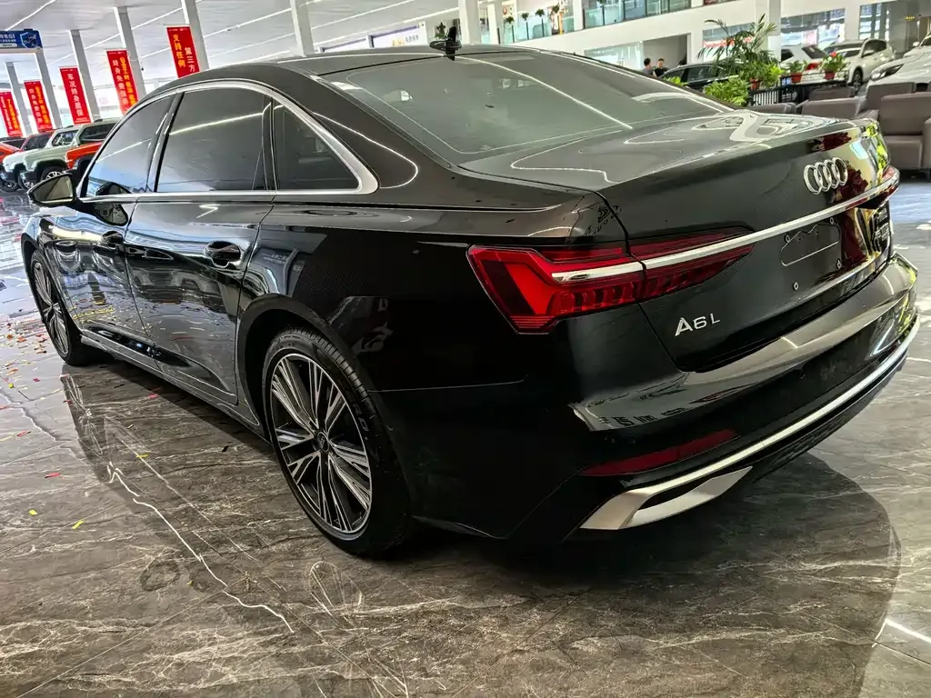 Audi A6L — фото 3