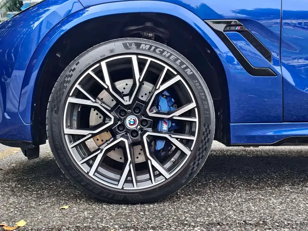 BMW X6 M — фото 7