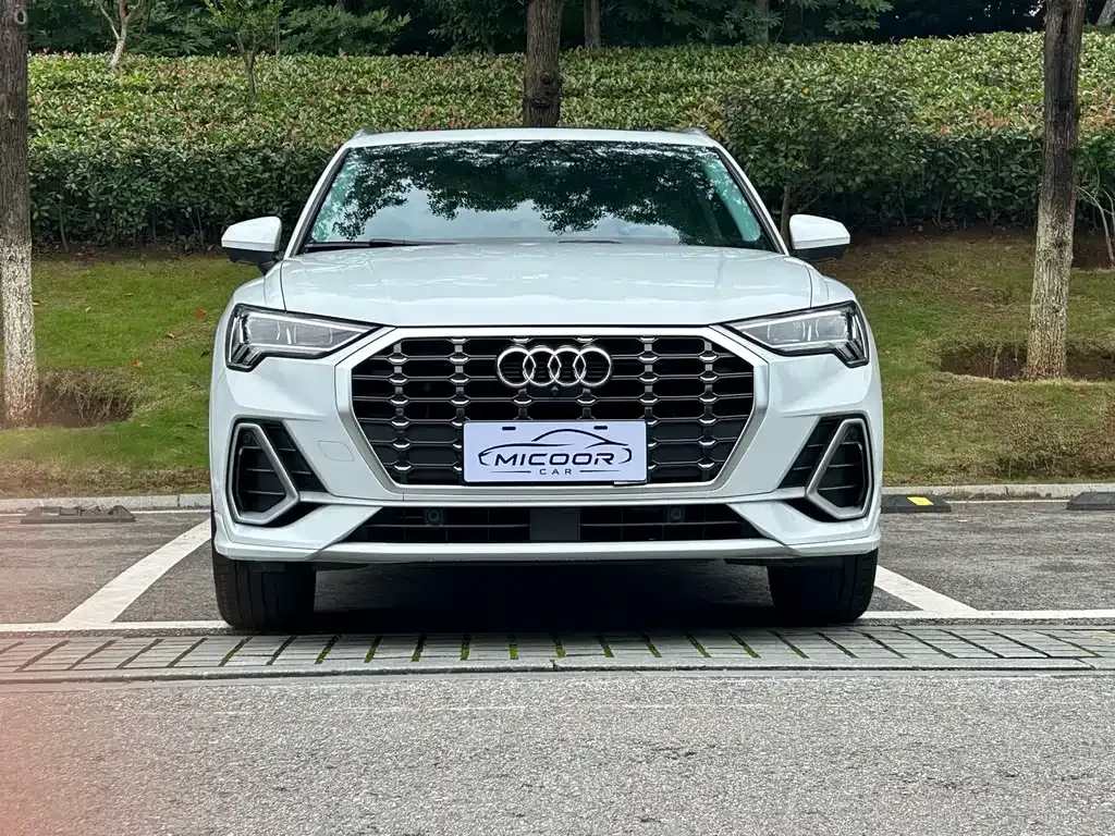 Audi Q3 — фото 8