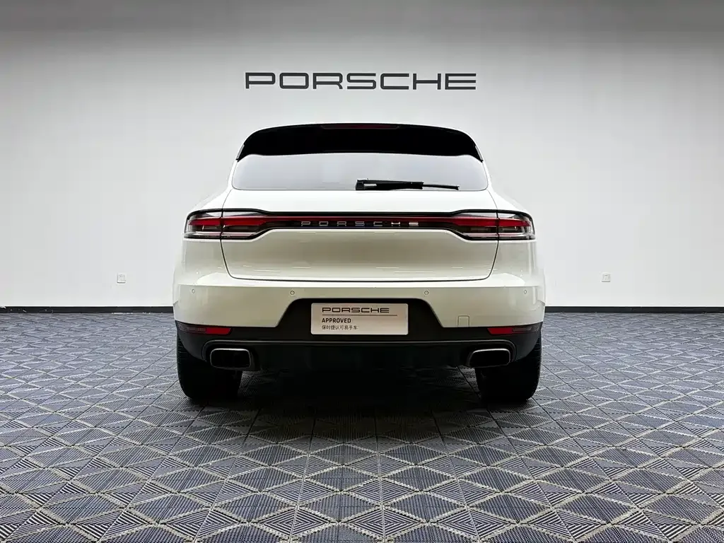 Porsche Macan — фото 8