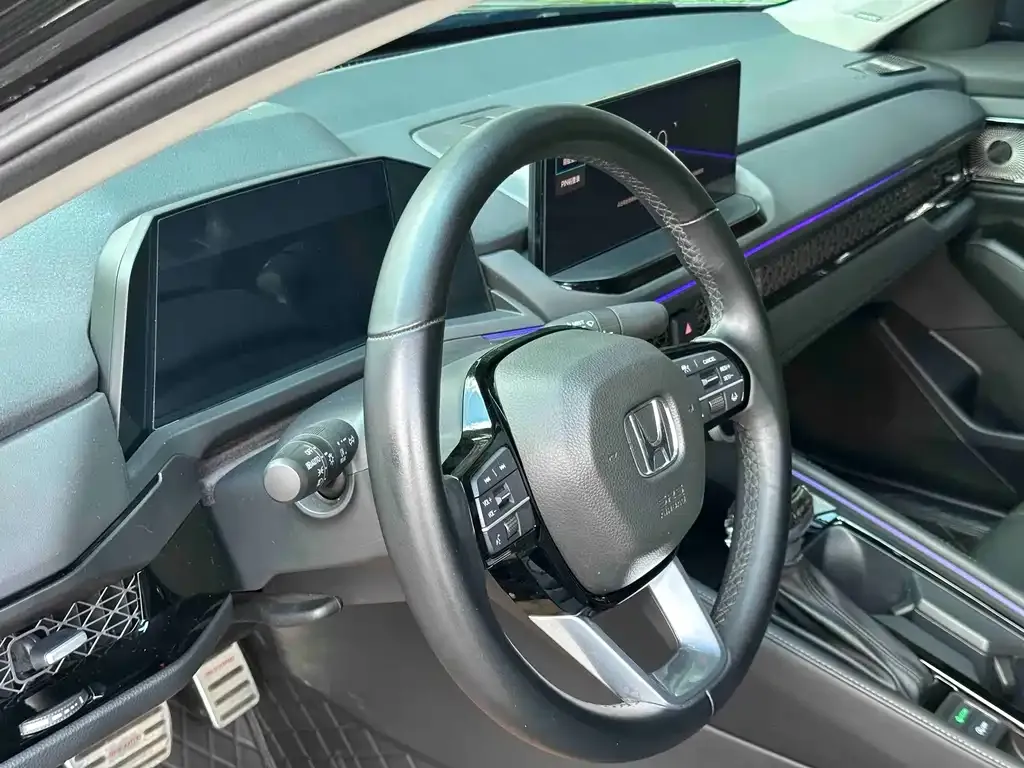 Honda Accord — фото 2