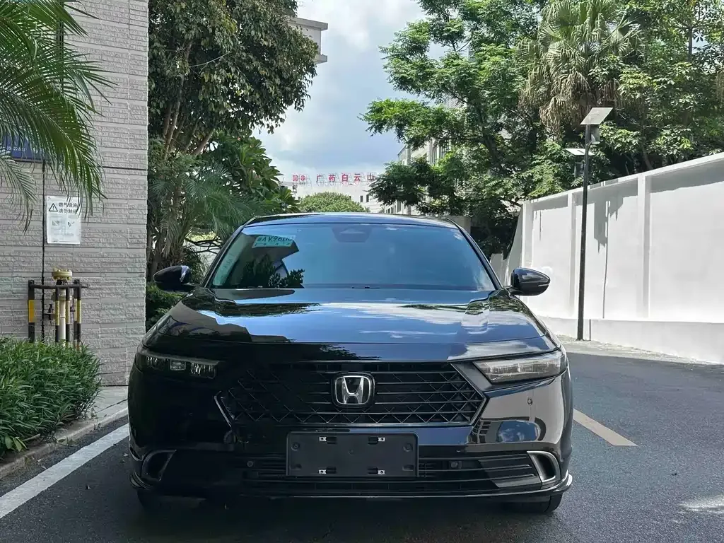 Honda Accord — фото 5