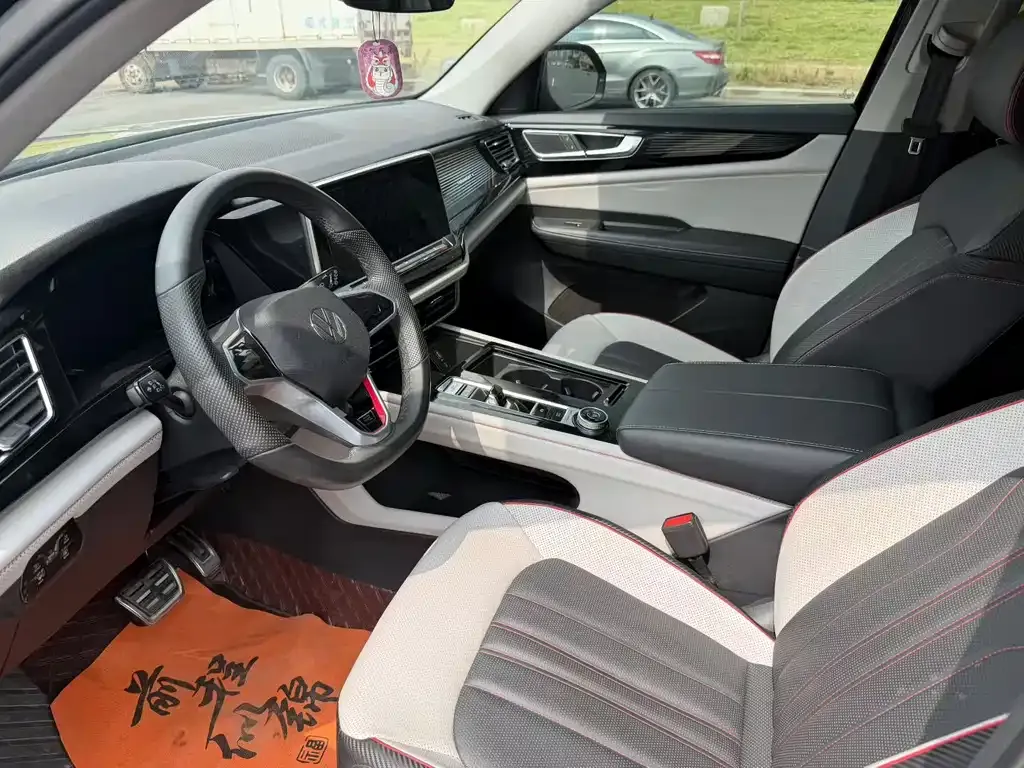Volkswagen Teramont X 2024 из CN, фото 9