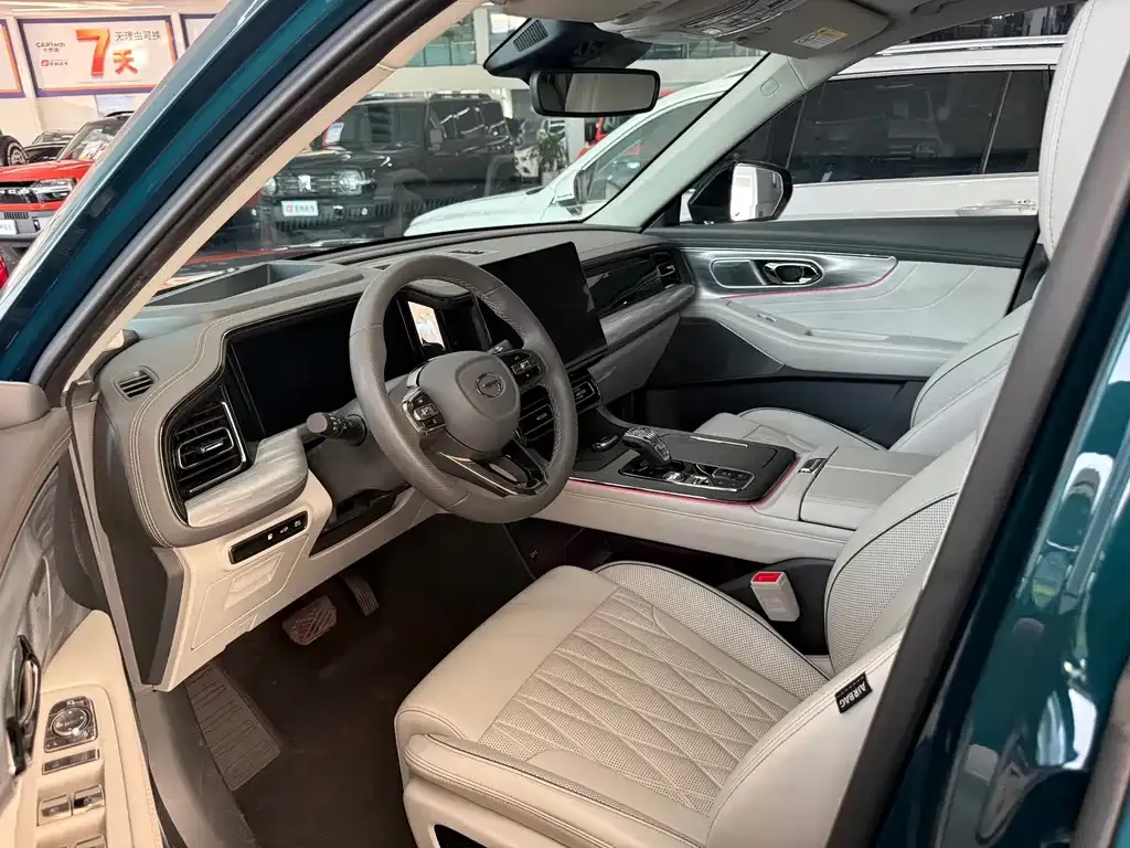GAC Motor Trumpchi GS8 — фото 5