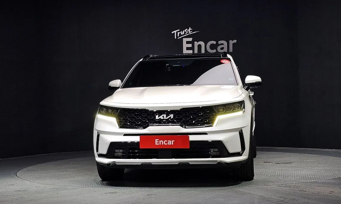 Kia Sorento — фото 8