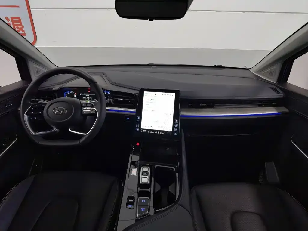 Hyundai Custo — фото 4