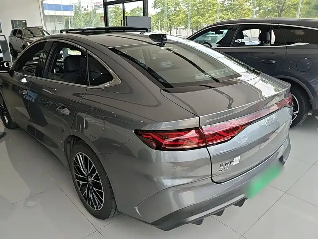 BYD Qin L — фото 6