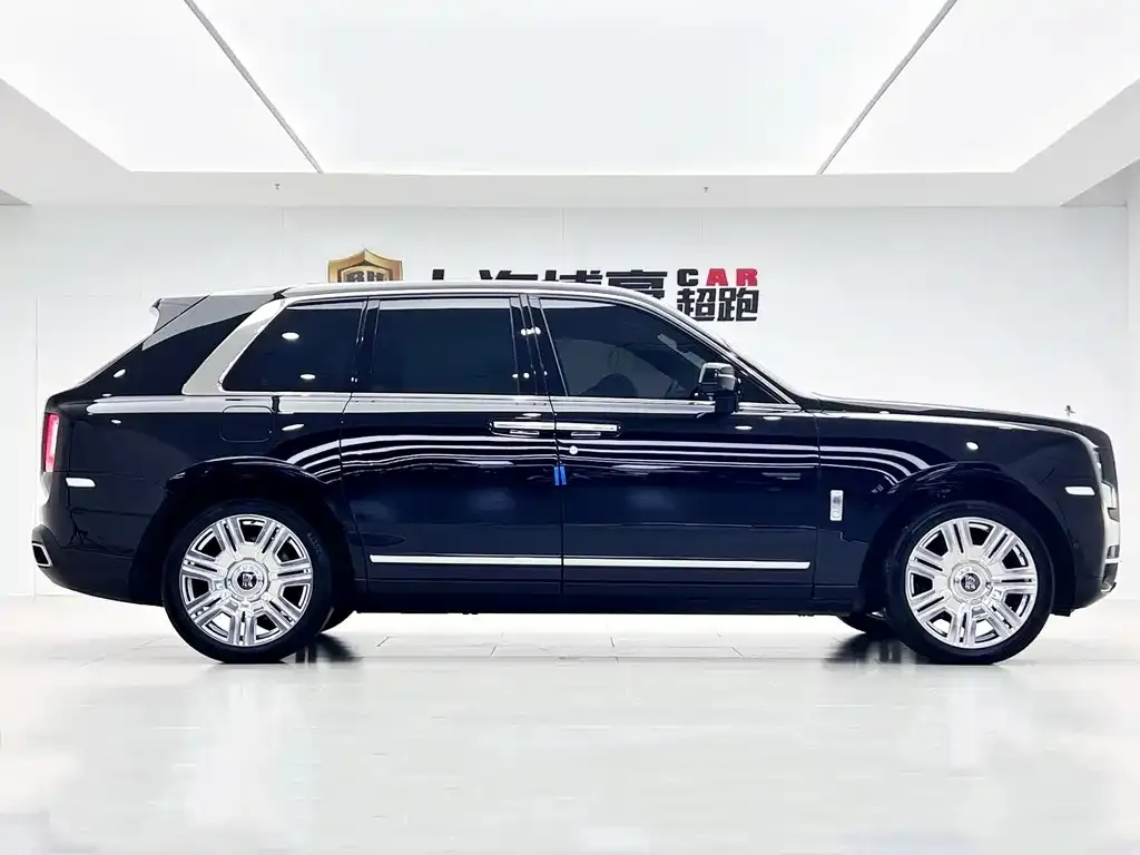 Rolls-Royce Cullinan — фото 5