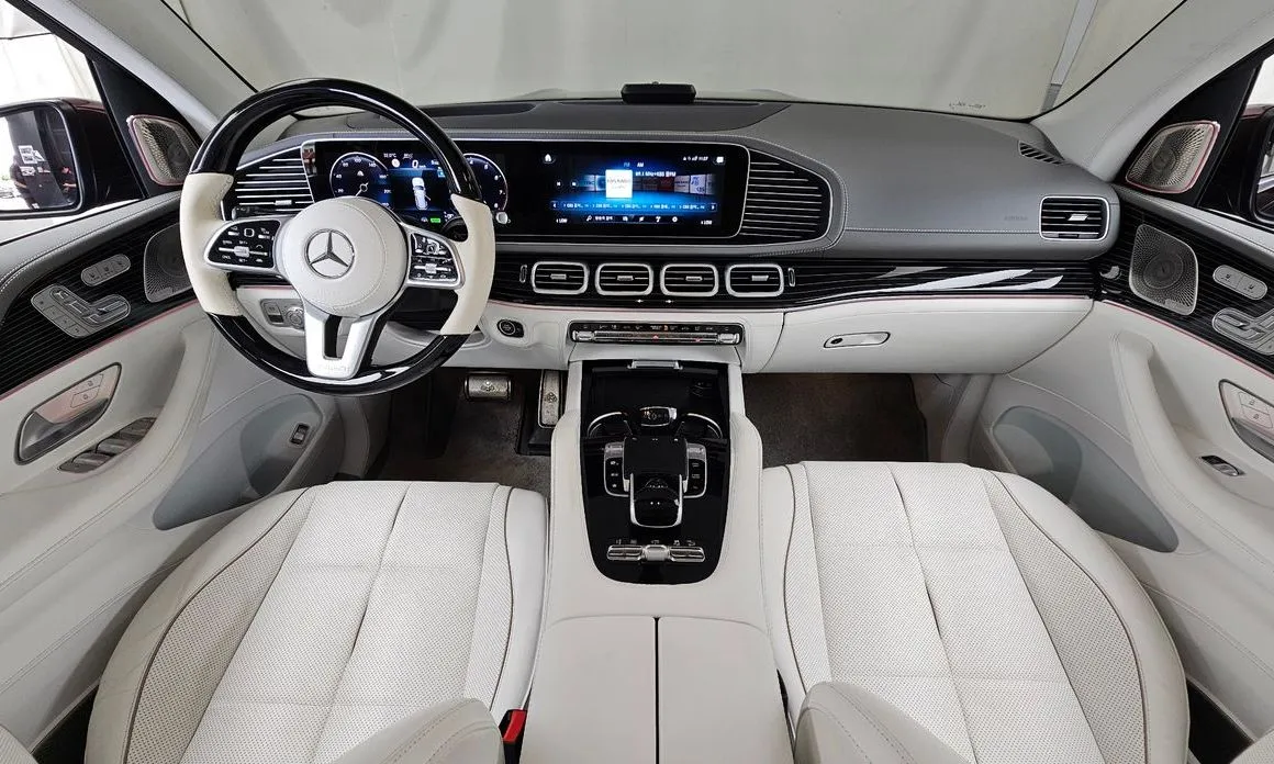 Mercedes-Benz GLS-Class — фото 10
