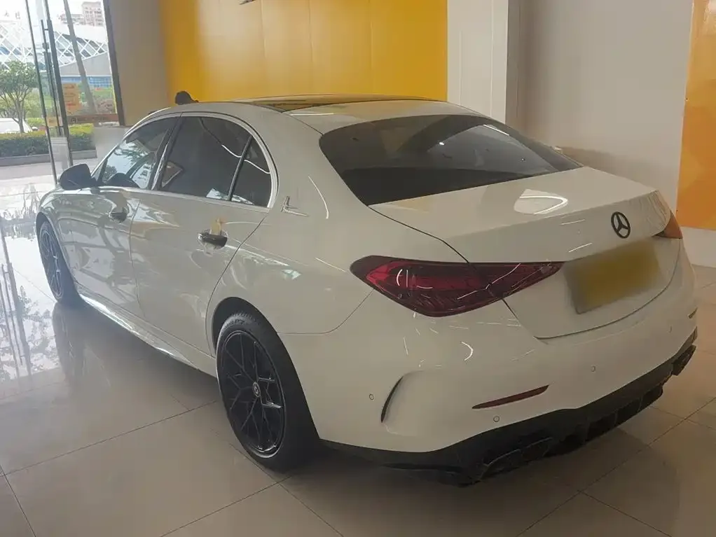 Mercedes-Benz C-Class — фото 10