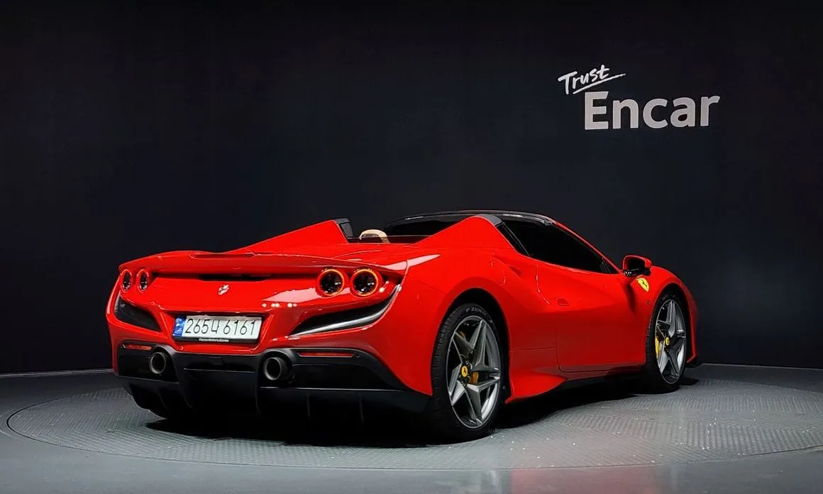 Ferrari F8 2022 из KR, фото 2