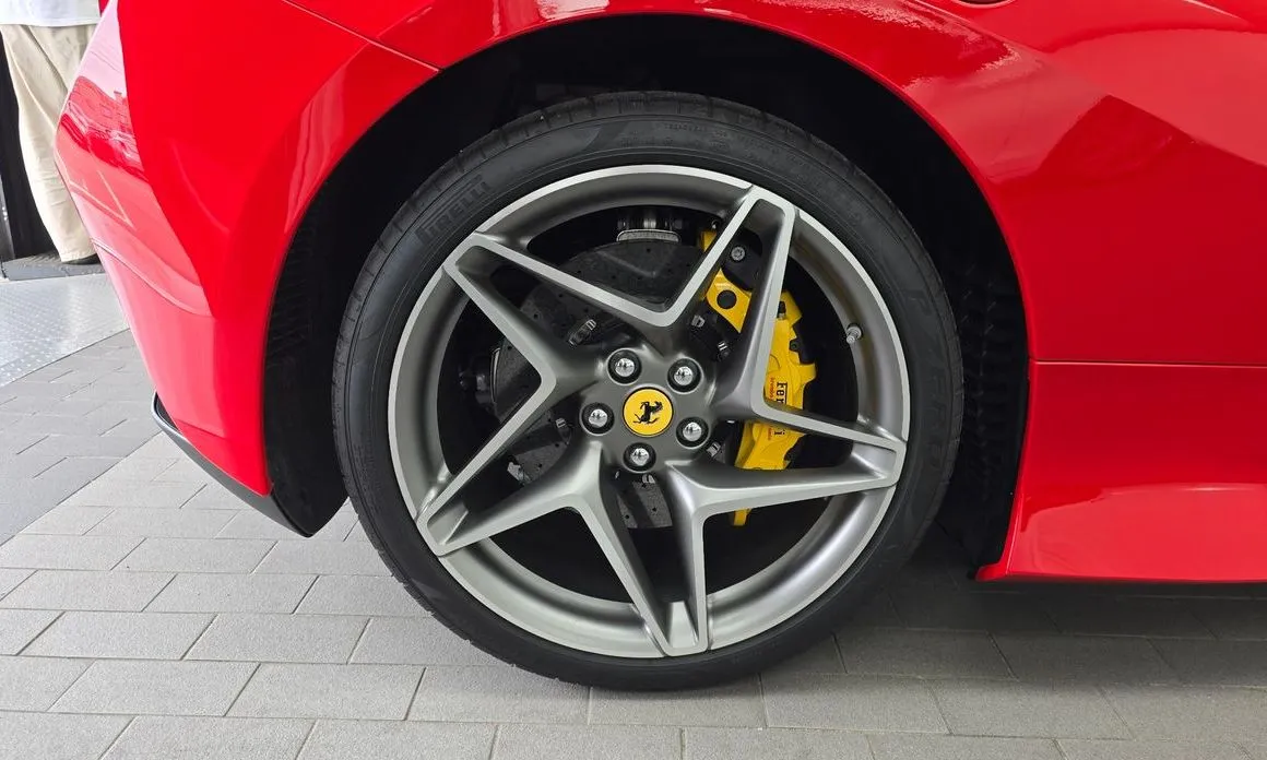 Ferrari F8 2022 из KR, фото 5