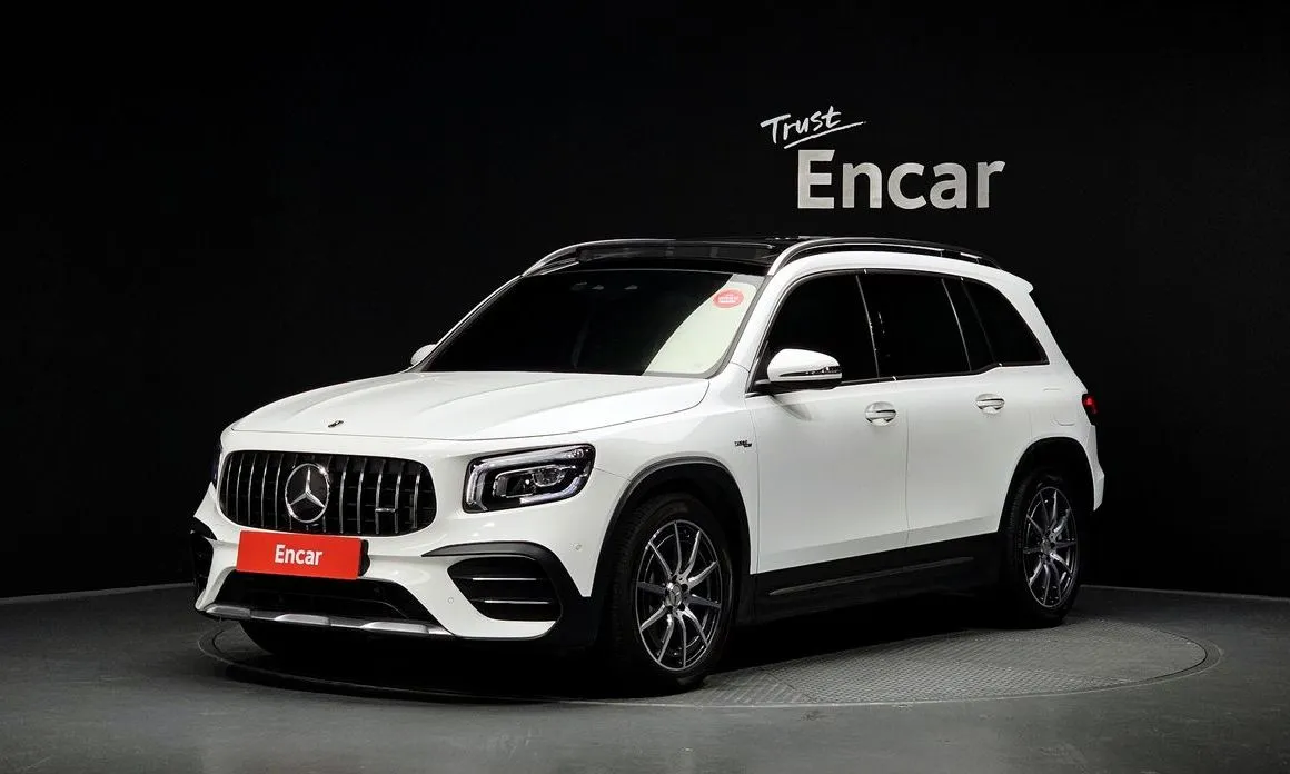 Mercedes-Benz GLB-Class — фото 1