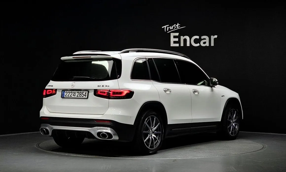Mercedes-Benz GLB-Class — фото 2