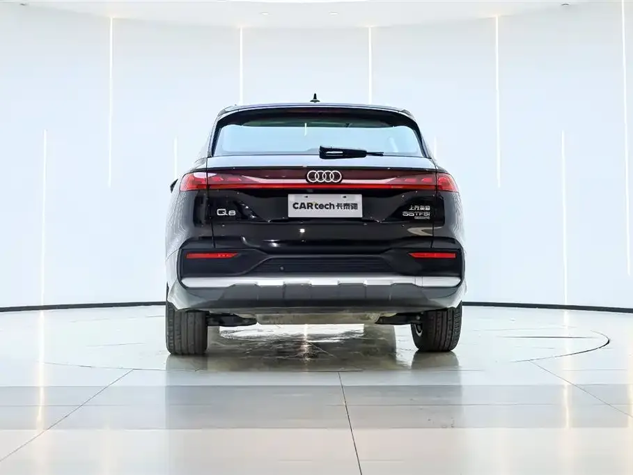 Audi Q6 — фото 5