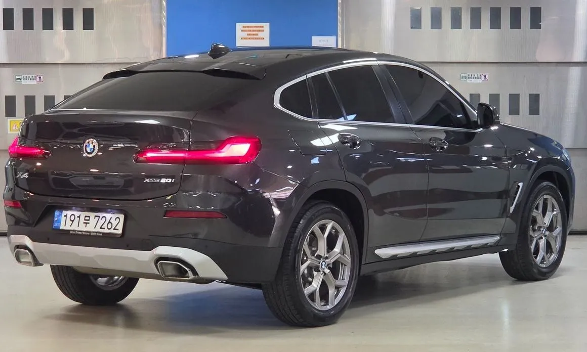 BMW X4 — фото 9