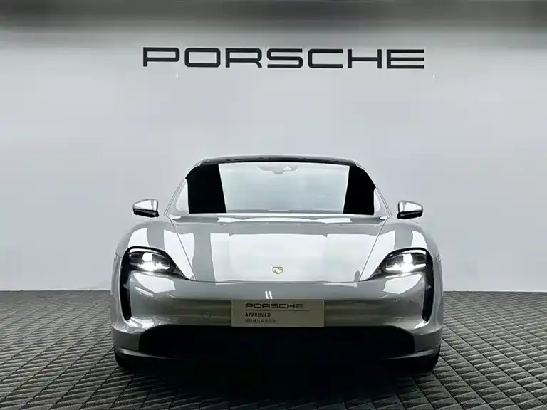 Porsche Taycan — фото 2