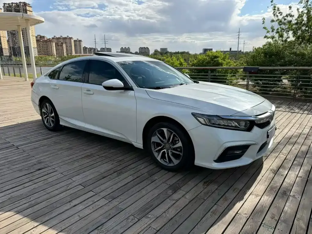 Honda Inspire — фото 5