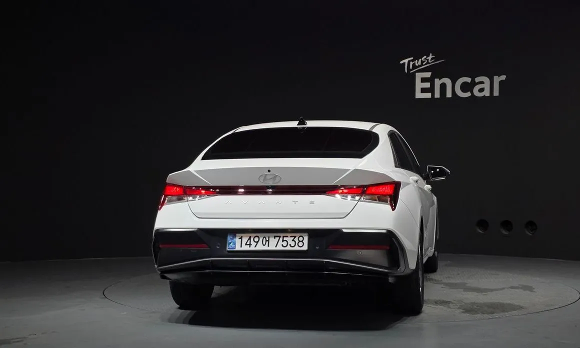 Hyundai AVANTE — фото 4