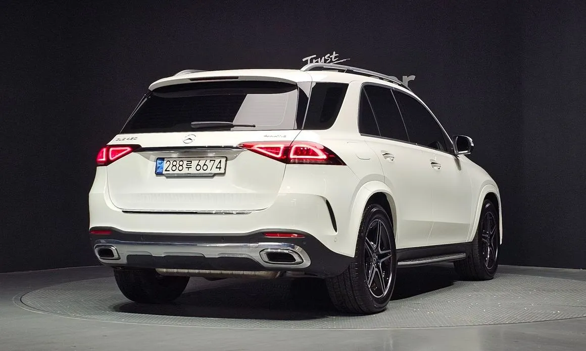Mercedes-Benz GLE-Class — фото 7