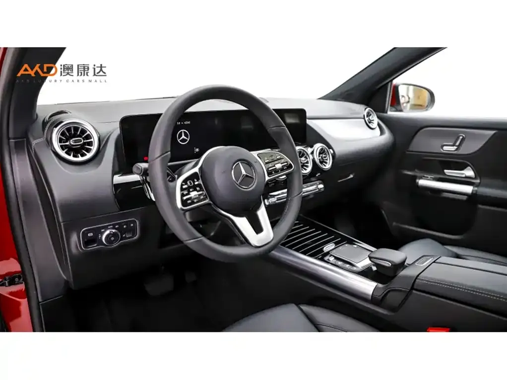 Mercedes-Benz GLA — фото 8