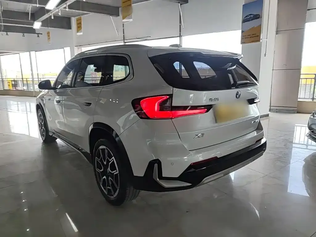 BMW X1 — фото 3