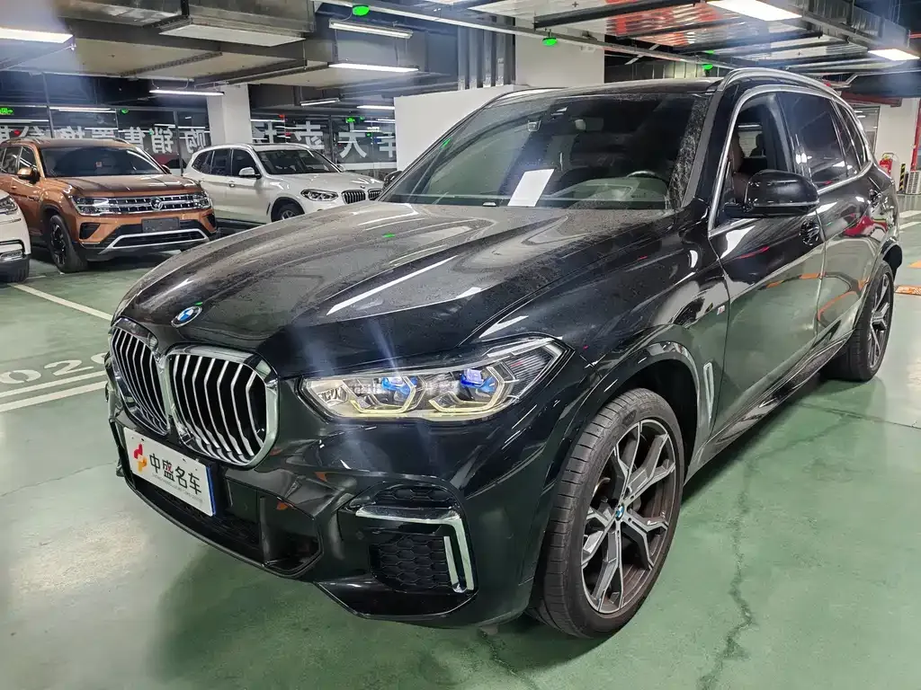 BMW X5 — фото 1