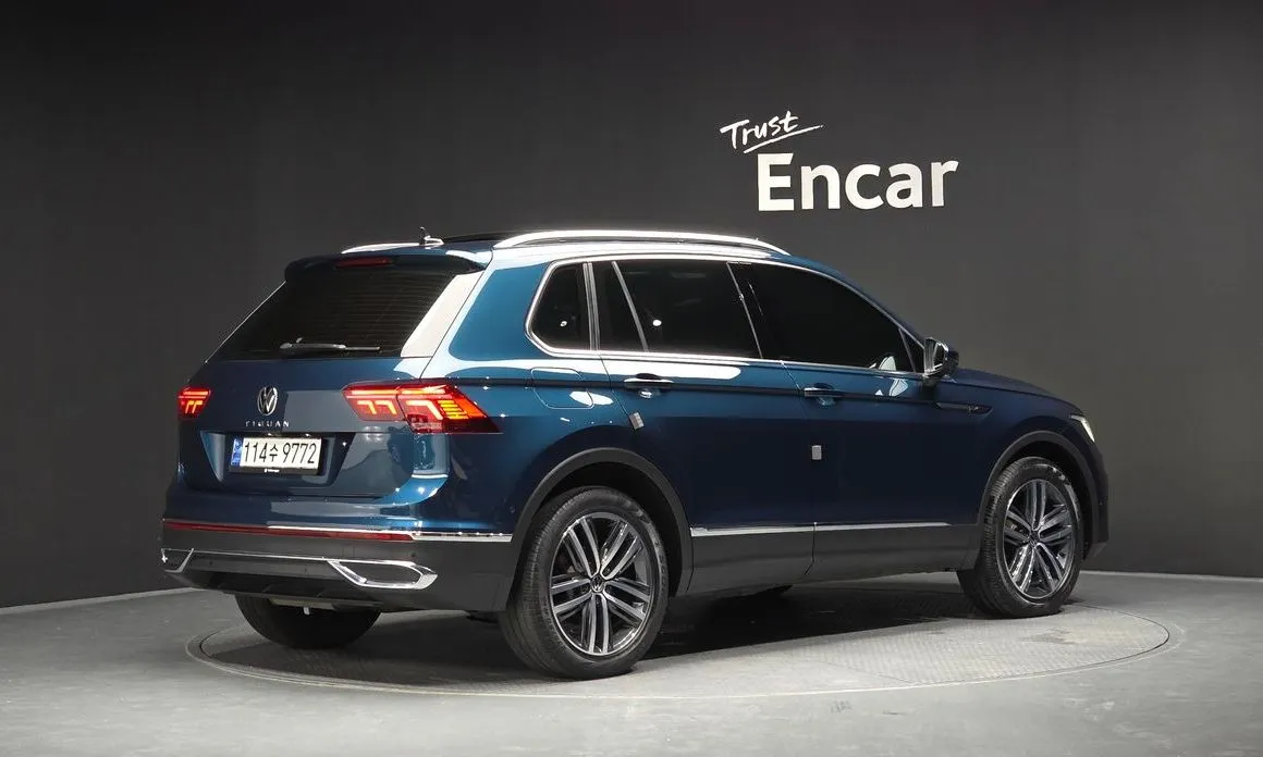 Volkswagen Tiguan — фото 4
