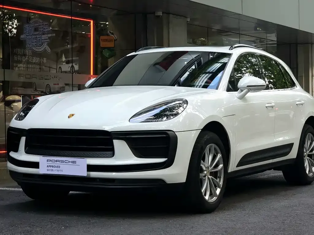 Porsche Macan — фото 1