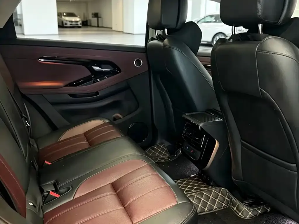 Land Rover Evoque — фото 4