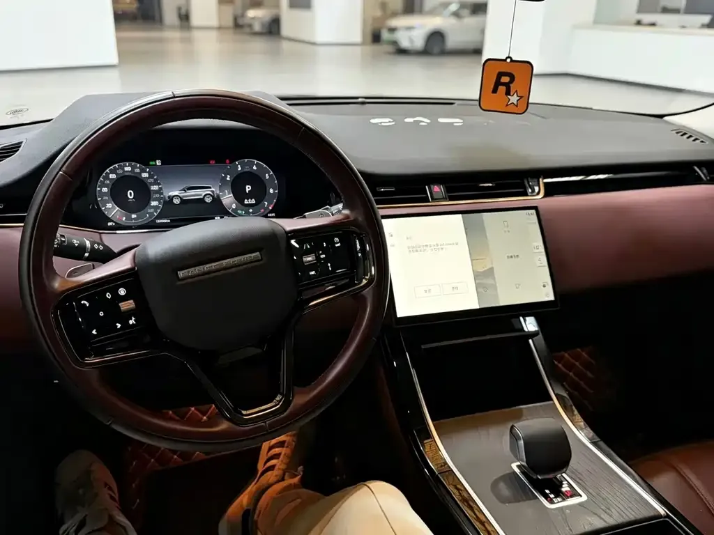 Land Rover Evoque — фото 5