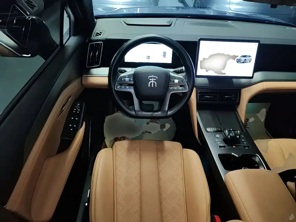 BYD L DM-i — фото 3