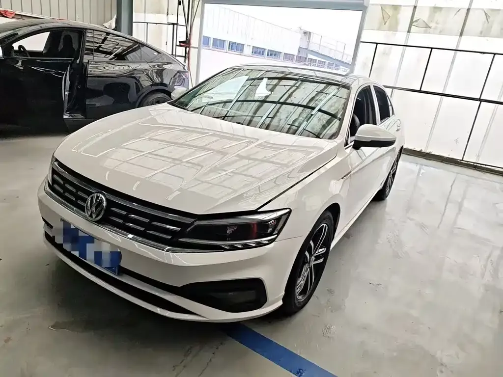 Volkswagen Lamando