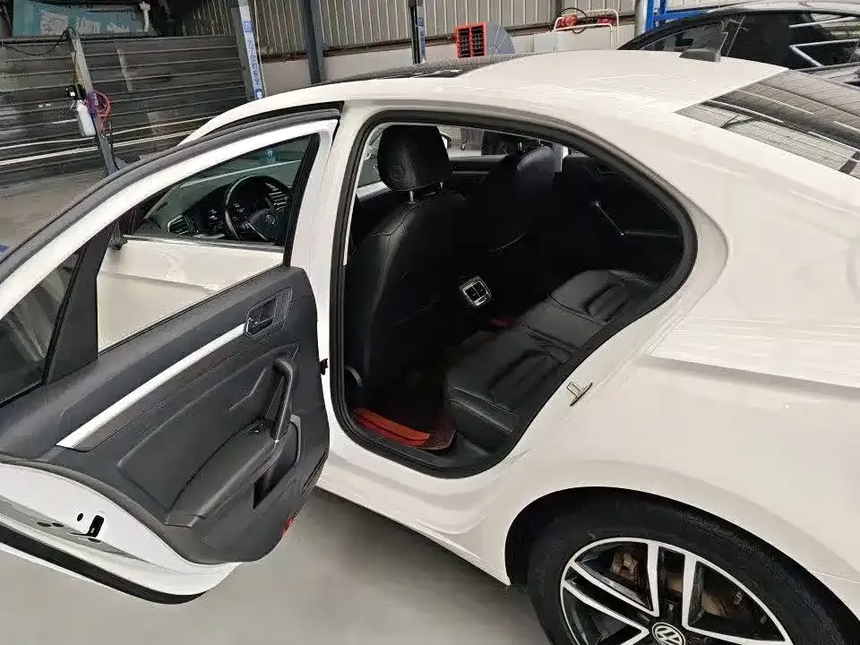 Volkswagen Lamando 2021 из CN, фото 4