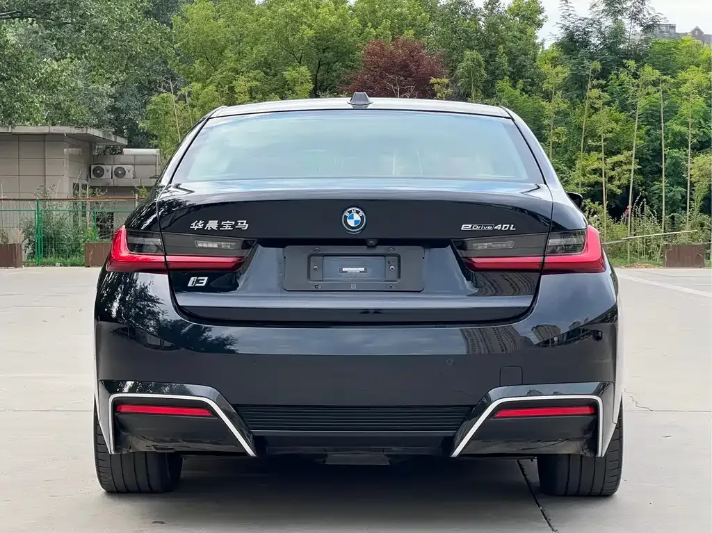 BMW i3 — фото 3