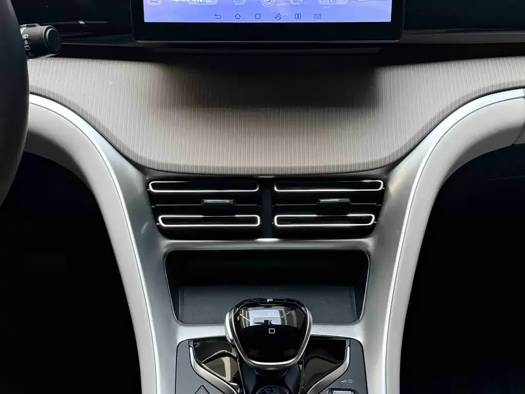 BYD Pro New Energy — фото 4