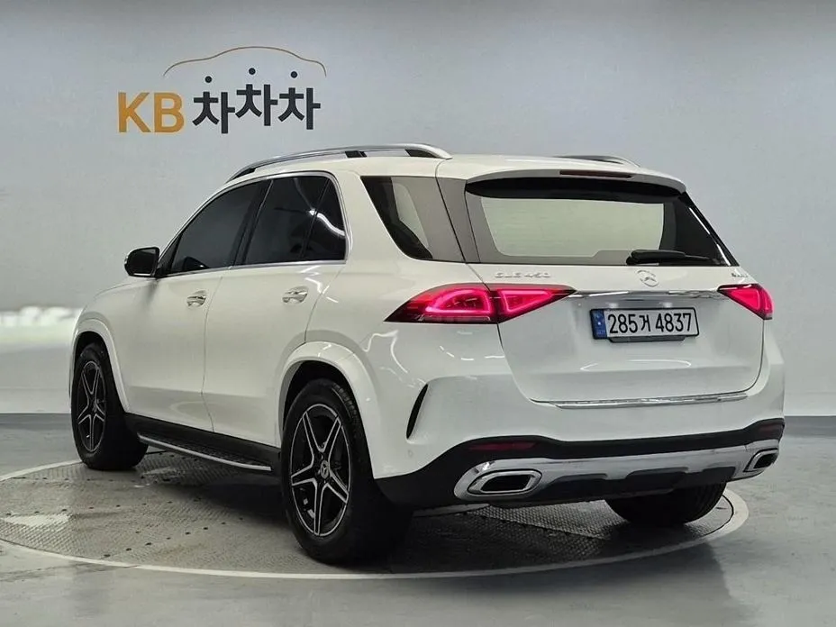 Mercedes-Benz GLE-Class — фото 6