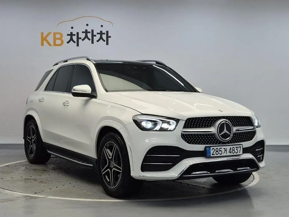 Mercedes-Benz GLE-Class — фото 7